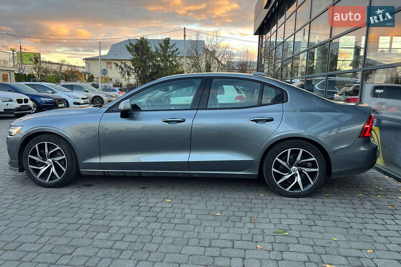 Седан Volvo S60 2019 в Івано-Франківську