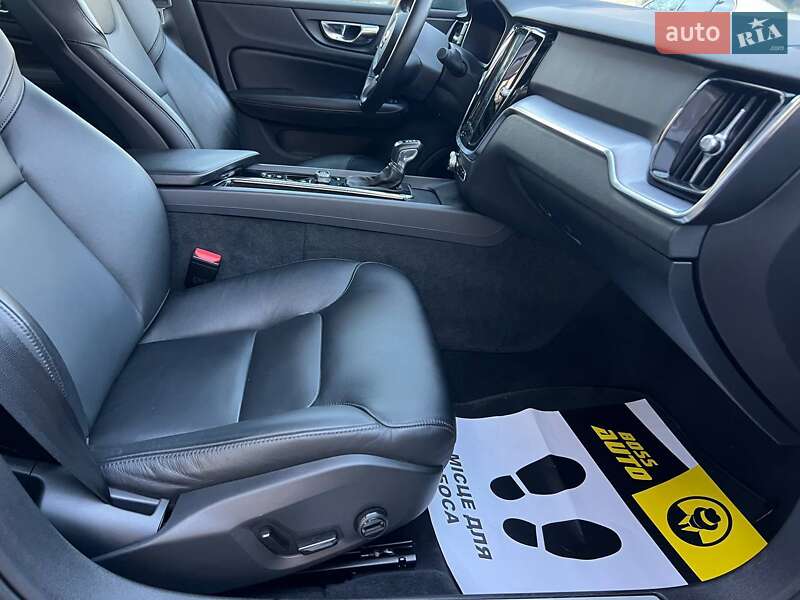 Седан Volvo S60 2019 в Івано-Франківську