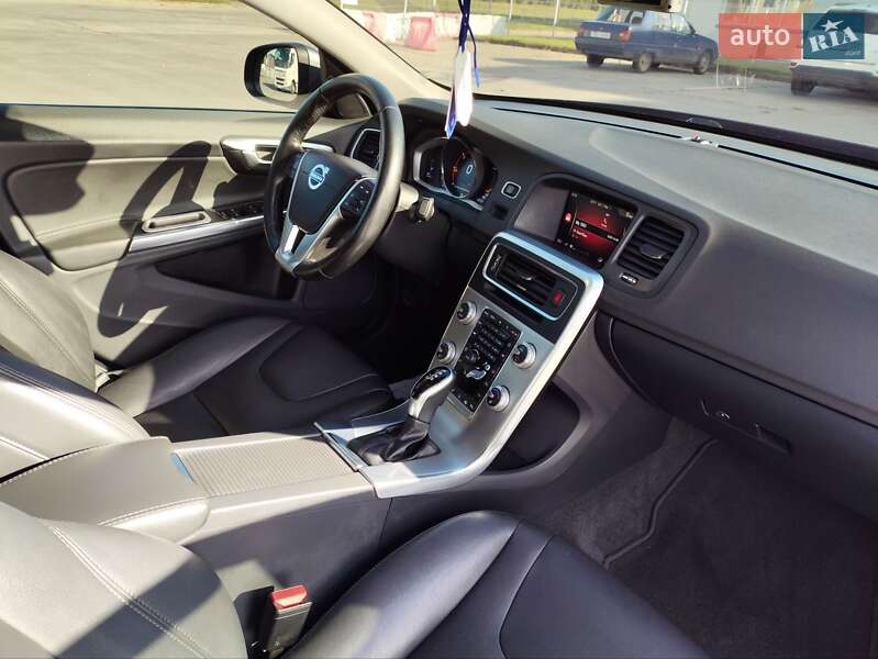 Седан Volvo S60 2017 в Житомирі фото 29 Седан Volvo S60 2017 в Житомирі