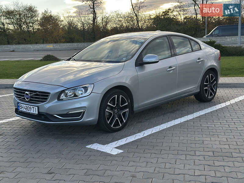 Седан Volvo S60 2017 в Одессе