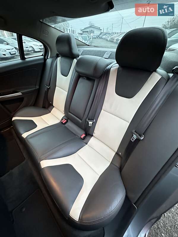 Седан Volvo S60 2015 в Белогородке фото 20 Седан Volvo S60 2015 в Белогородке