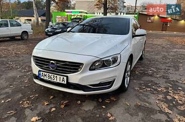Седан Volvo S60 2017 в Житомире
