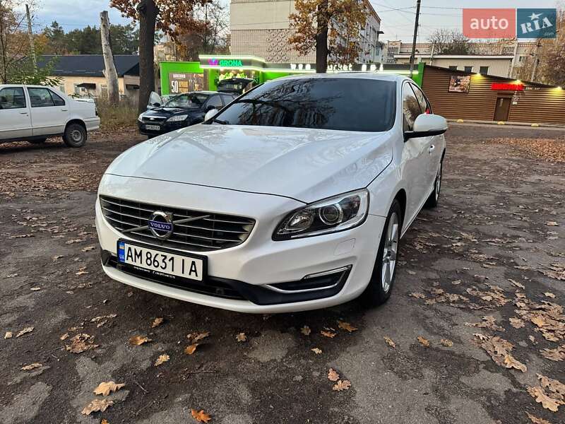 Седан Volvo S60 2017 в Житомирі