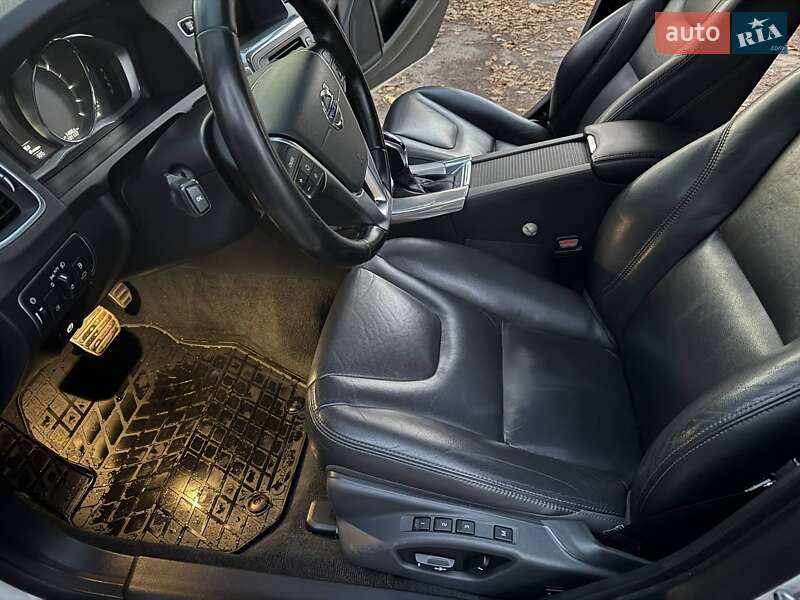 Седан Volvo S60 2017 в Житомирі