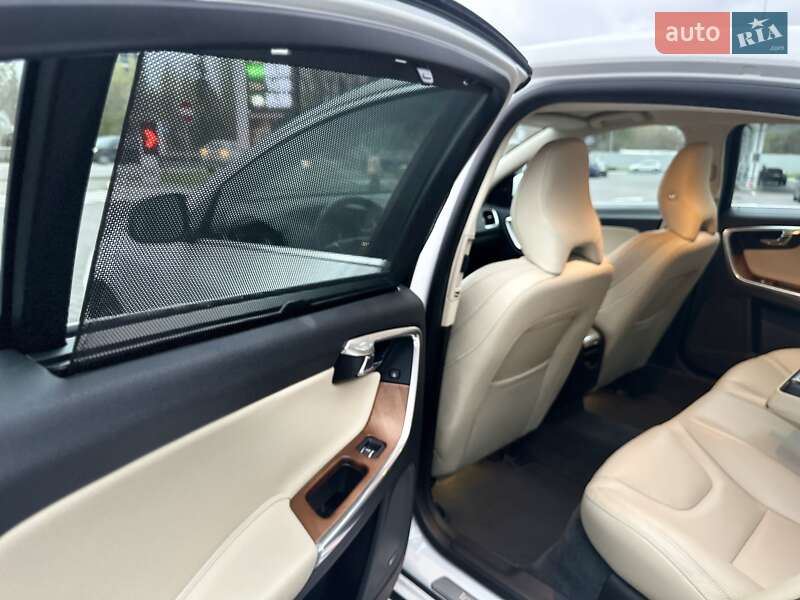 Седан Volvo S60 2016 в Києві