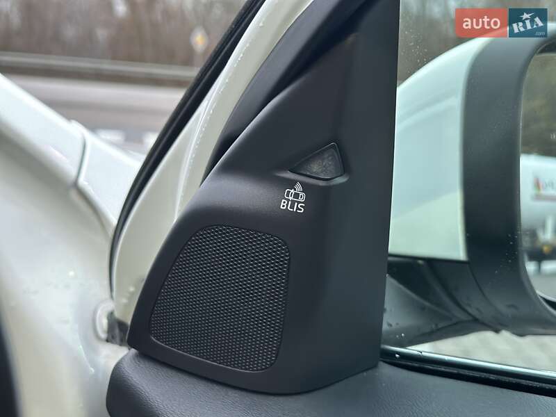 Седан Volvo S60 2016 в Києві