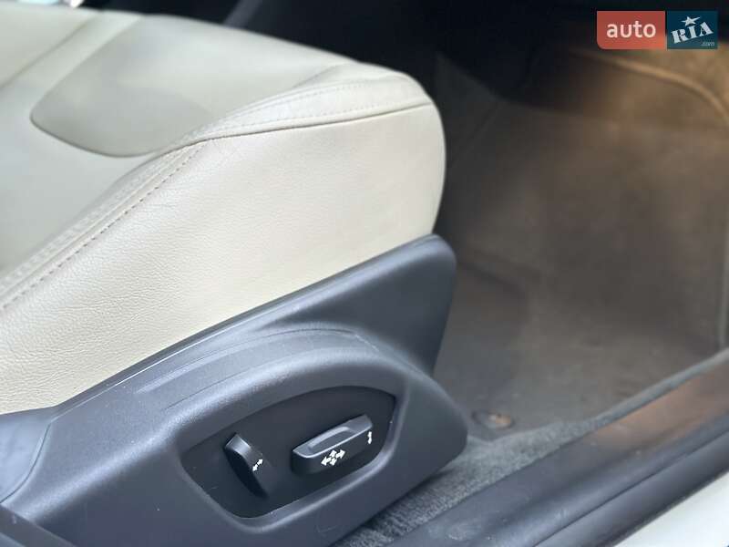 Седан Volvo S60 2016 в Києві