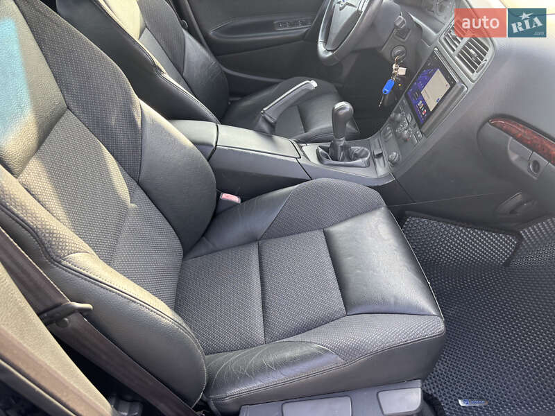 Седан Volvo S60 2003 в Києві