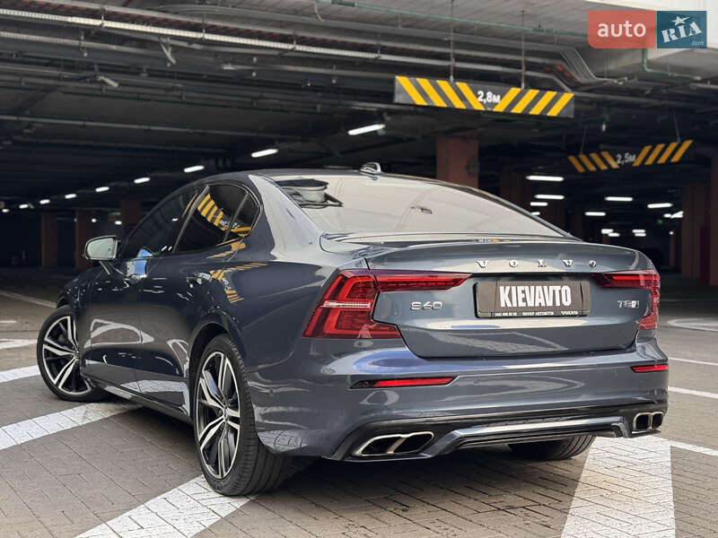 Седан Volvo S60 2019 в Киеве фото 9 Седан Volvo S60 2019 в Киеве