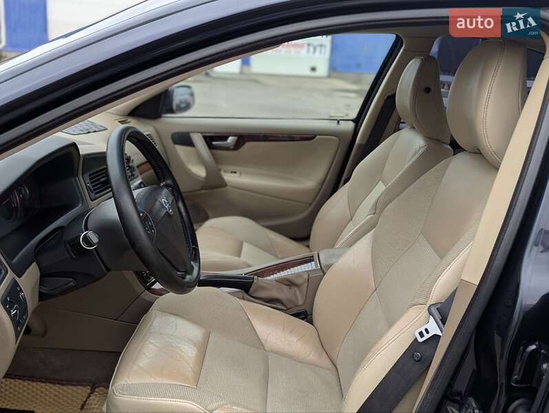 Седан Volvo S60 2005 в Києві фото 7 Седан Volvo S60 2005 в Києві
