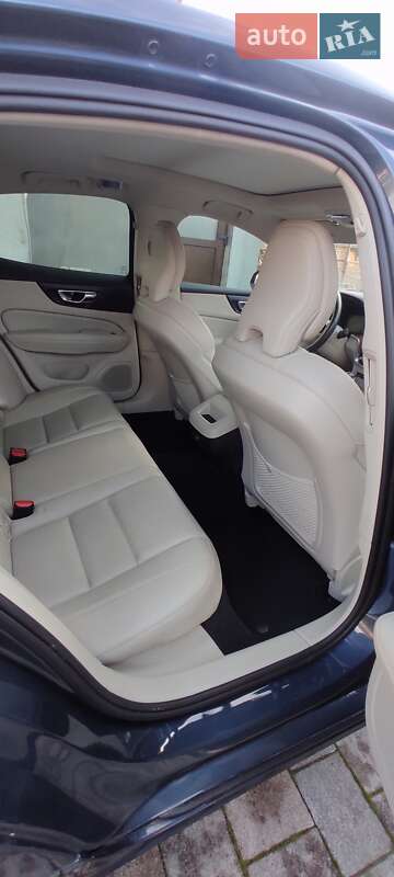 Седан Volvo S60 2019 в Стрию фото 39 Седан Volvo S60 2019 в Стрию