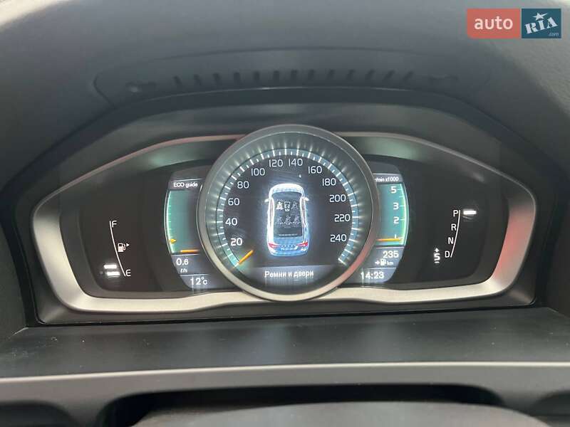 Седан Volvo S60 2015 в Києві