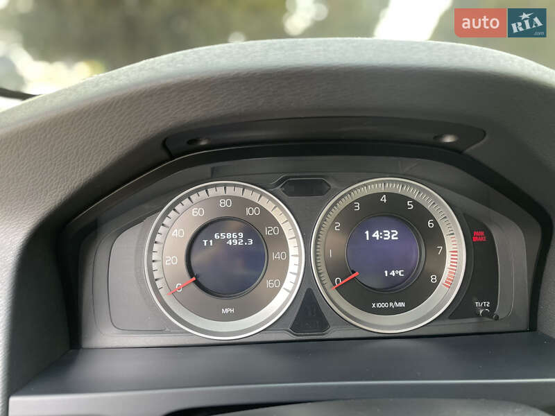 Седан Volvo S60 2012 в Івано-Франківську