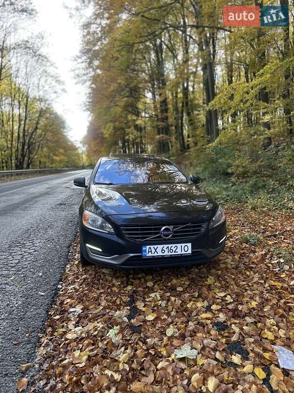 Седан Volvo S60 2013 в Тернополе
