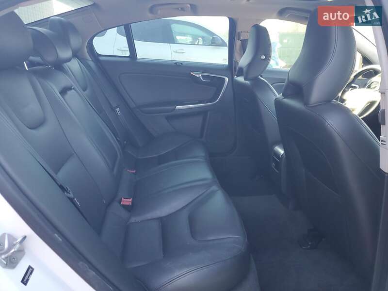 Седан Volvo S60 2018 в Івано-Франківську фото 10 Седан Volvo S60 2018 в Івано-Франківську