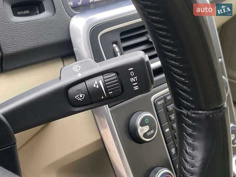 Седан Volvo S60 2014 в Києві фото 19 Седан Volvo S60 2014 в Києві