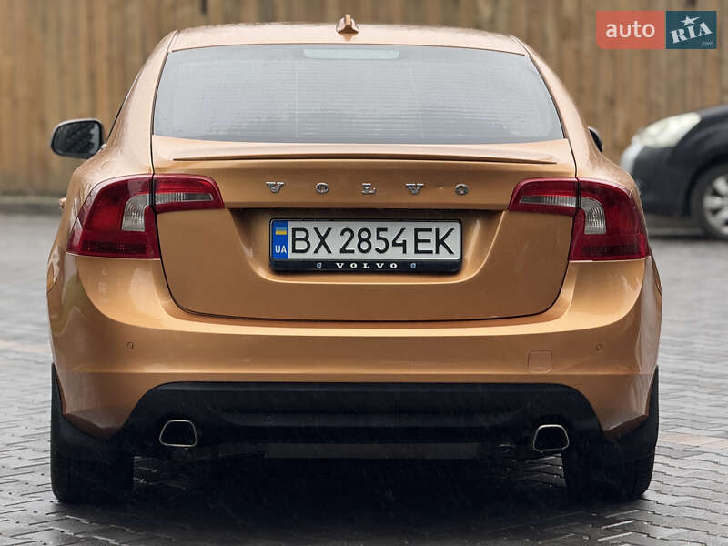 Седан Volvo S60 2011 в Киеве