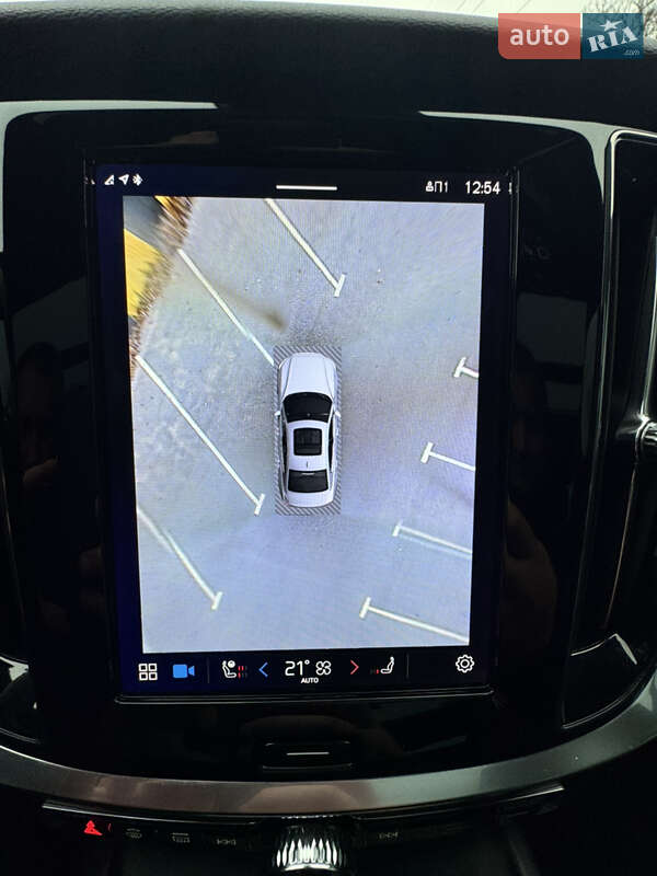 Седан Volvo S60 2023 в Киеве