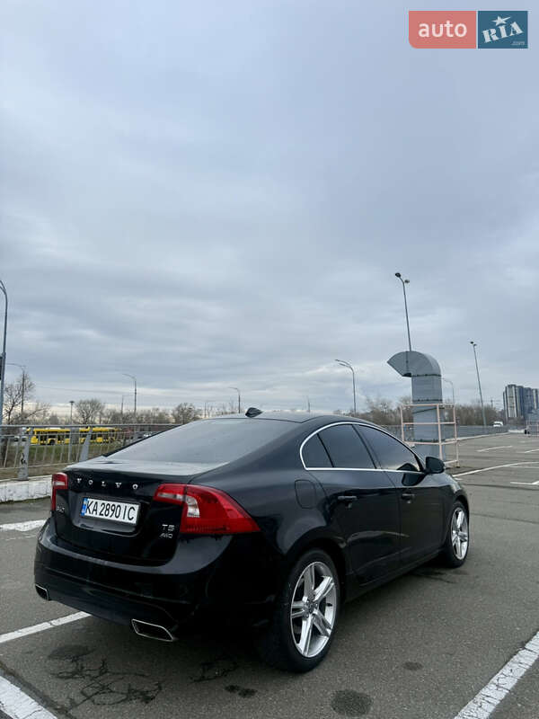 Седан Volvo S60 2015 в Києві фото 4 Седан Volvo S60 2015 в Києві