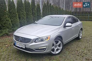 Седан Volvo S60 2013 в Харкові