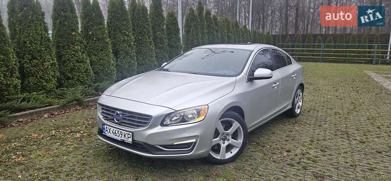 Седан Volvo S60 2013 в Харькове