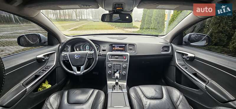 Седан Volvo S60 2013 в Харькове