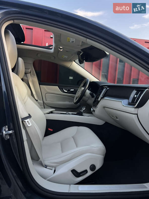 Седан Volvo S60 2020 в Львове фото 26 Седан Volvo S60 2020 в Львове