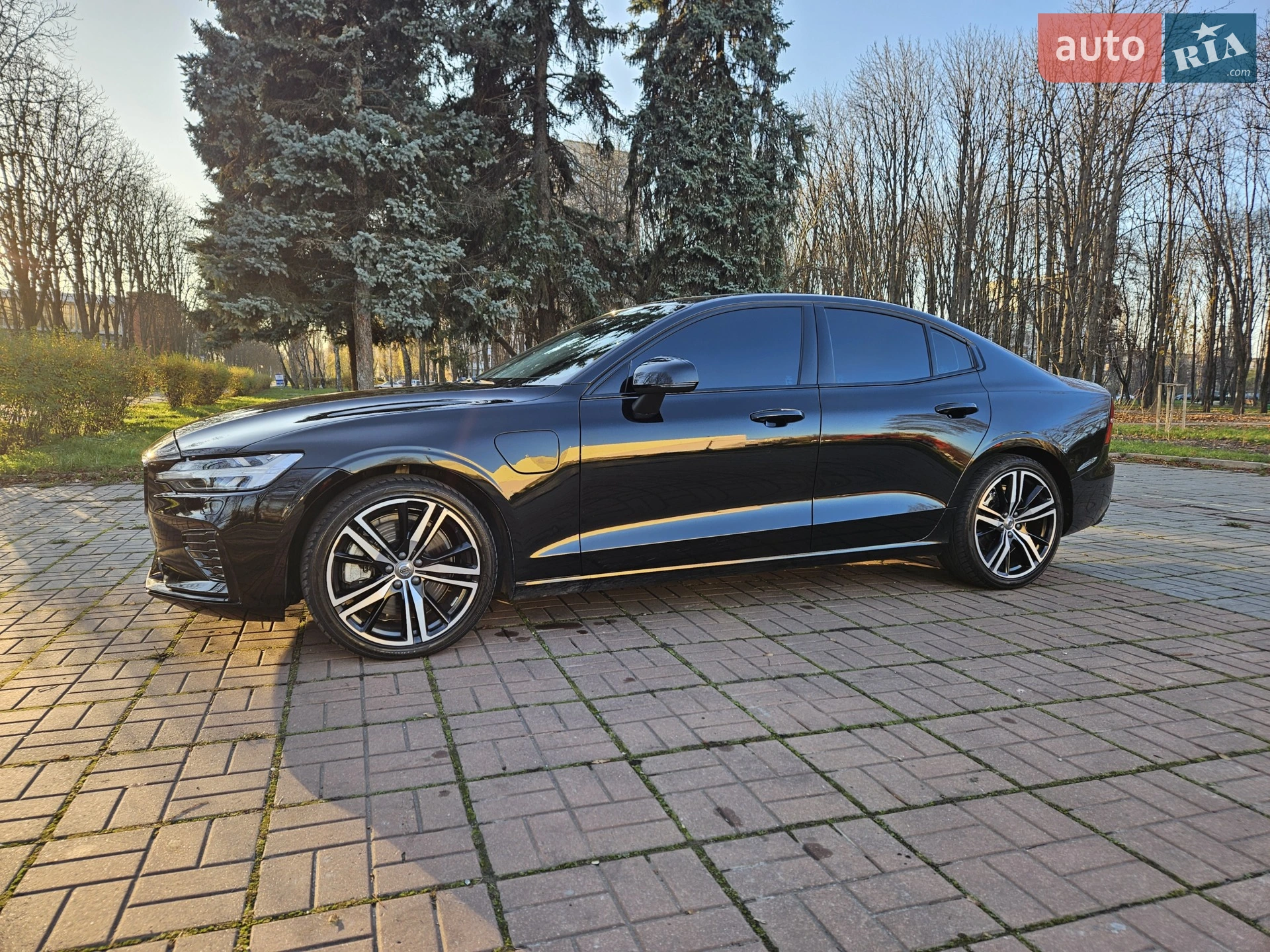 2021 Volvo S60 - мініатюра 5