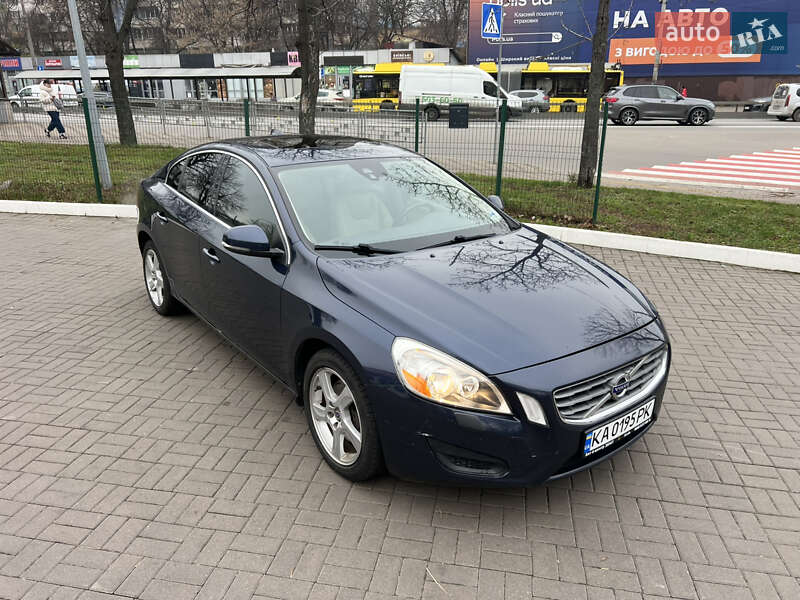 Седан Volvo S60 2012 в Києві фото 9 Седан Volvo S60 2012 в Києві