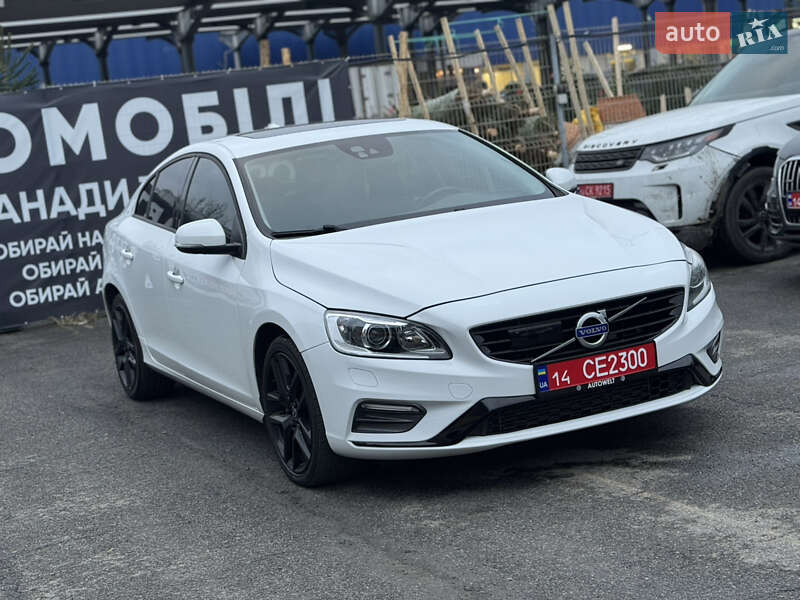 Седан Volvo S60 2017 в Львове