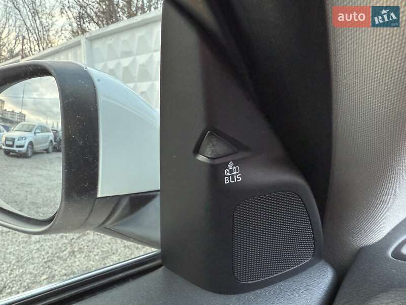 Седан Volvo S60 2016 в Киеве фото 15 Седан Volvo S60 2016 в Киеве