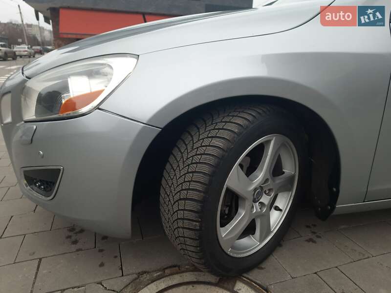 Седан Volvo S60 2012 в Ивано-Франковске фото 3 Седан Volvo S60 2012 в Ивано-Франковске