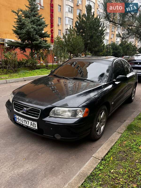Седан Volvo S60 2005 в Белгороде-Днестровском