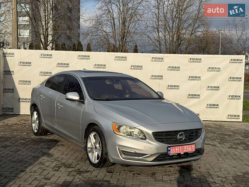 Volvo S60 2015