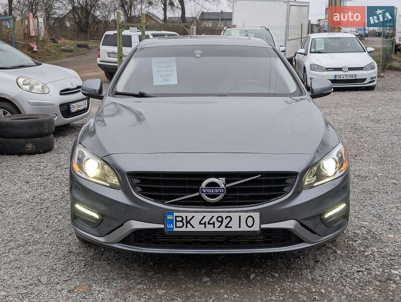 Седан Volvo S60 2017 в Ровно