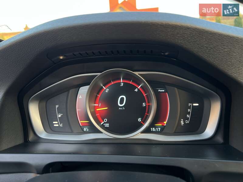 Седан Volvo S60 2015 в Луцке