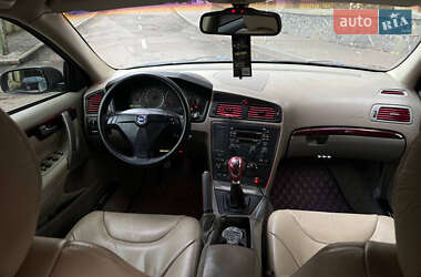 Седан Volvo S60 2004 в Рівному