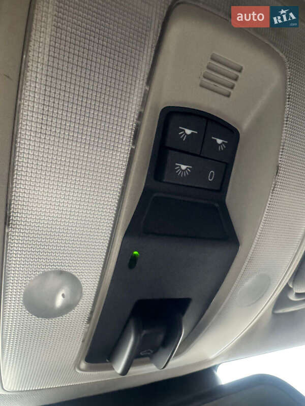 Седан Volvo S60 2011 в Житомире