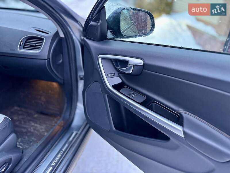 Седан Volvo S60 2017 в Житомирі фото 11 Седан Volvo S60 2017 в Житомирі