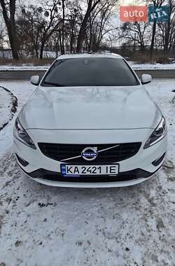 Седан Volvo S60 2016 в Білій Церкві