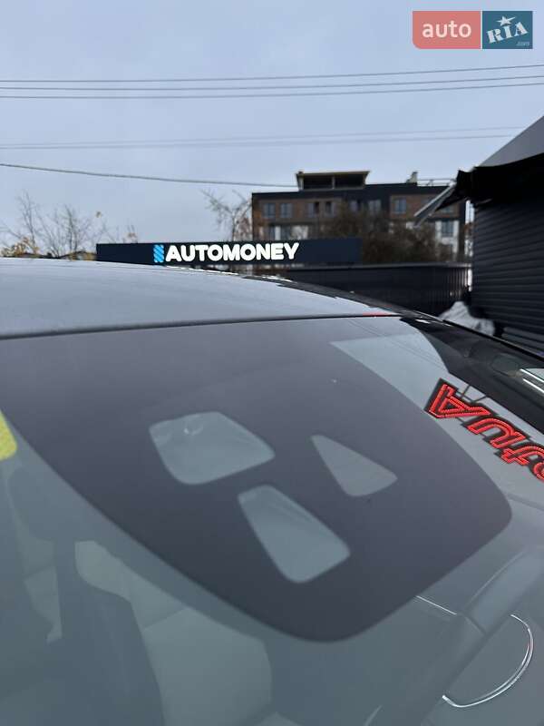 Седан Volvo S60 2015 в Белогородке