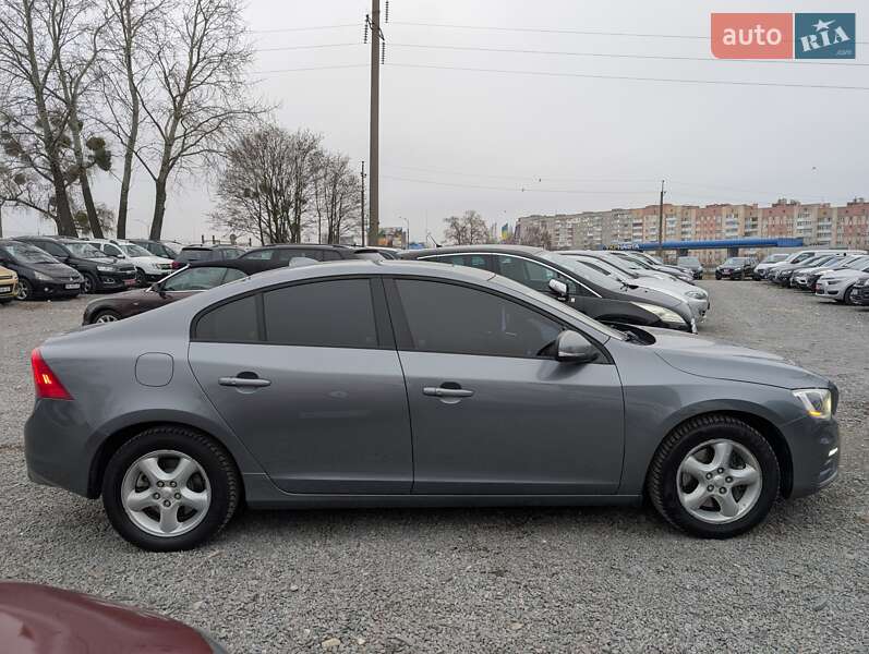 Седан Volvo S60 2017 в Рівному фото 13 Седан Volvo S60 2017 в Рівному