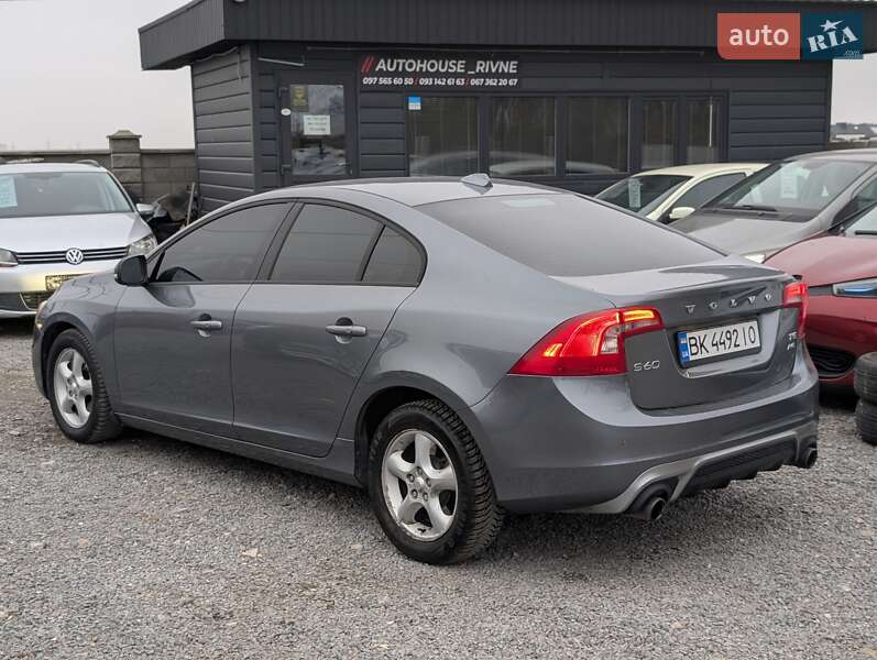 Седан Volvo S60 2017 в Рівному фото 19 Седан Volvo S60 2017 в Рівному