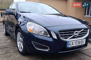 Седан Volvo S60 2011 в Прилуках