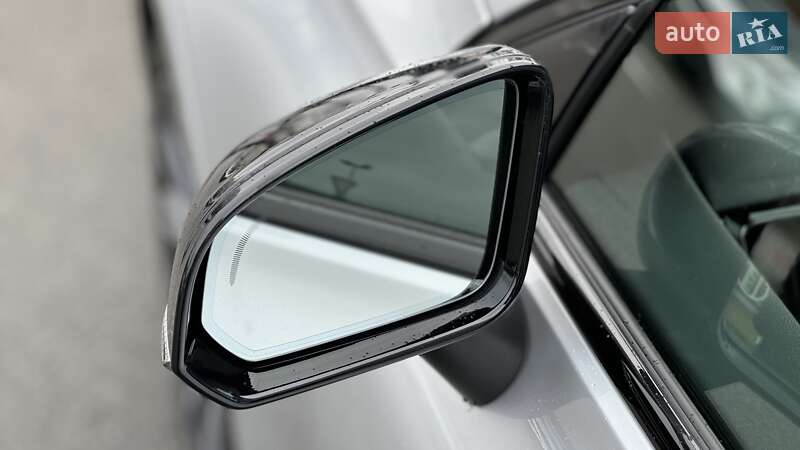 Седан Volvo S60 2021 в Киеве