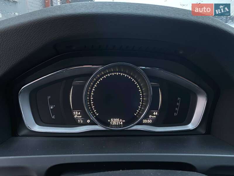 Седан Volvo S60 2018 в Львове