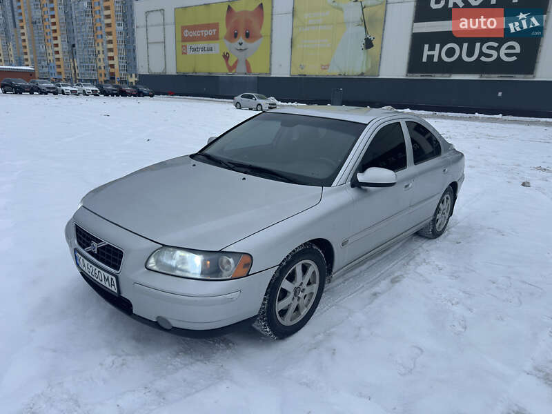 Volvo S60 2005