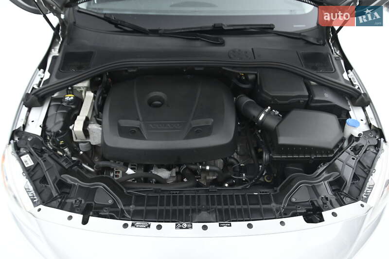 Седан Volvo S60 2018 в Бердичеве