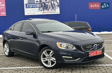 Седан Volvo S60 2014 в Нововолынске