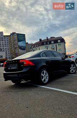 Седан Volvo S60 2012 в Киеве